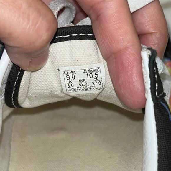 Vans‎ Old Skool Electric Flame Glow in the Dark Sneaker 9 Men's, 10.5 Women's - Picture 8 of 8